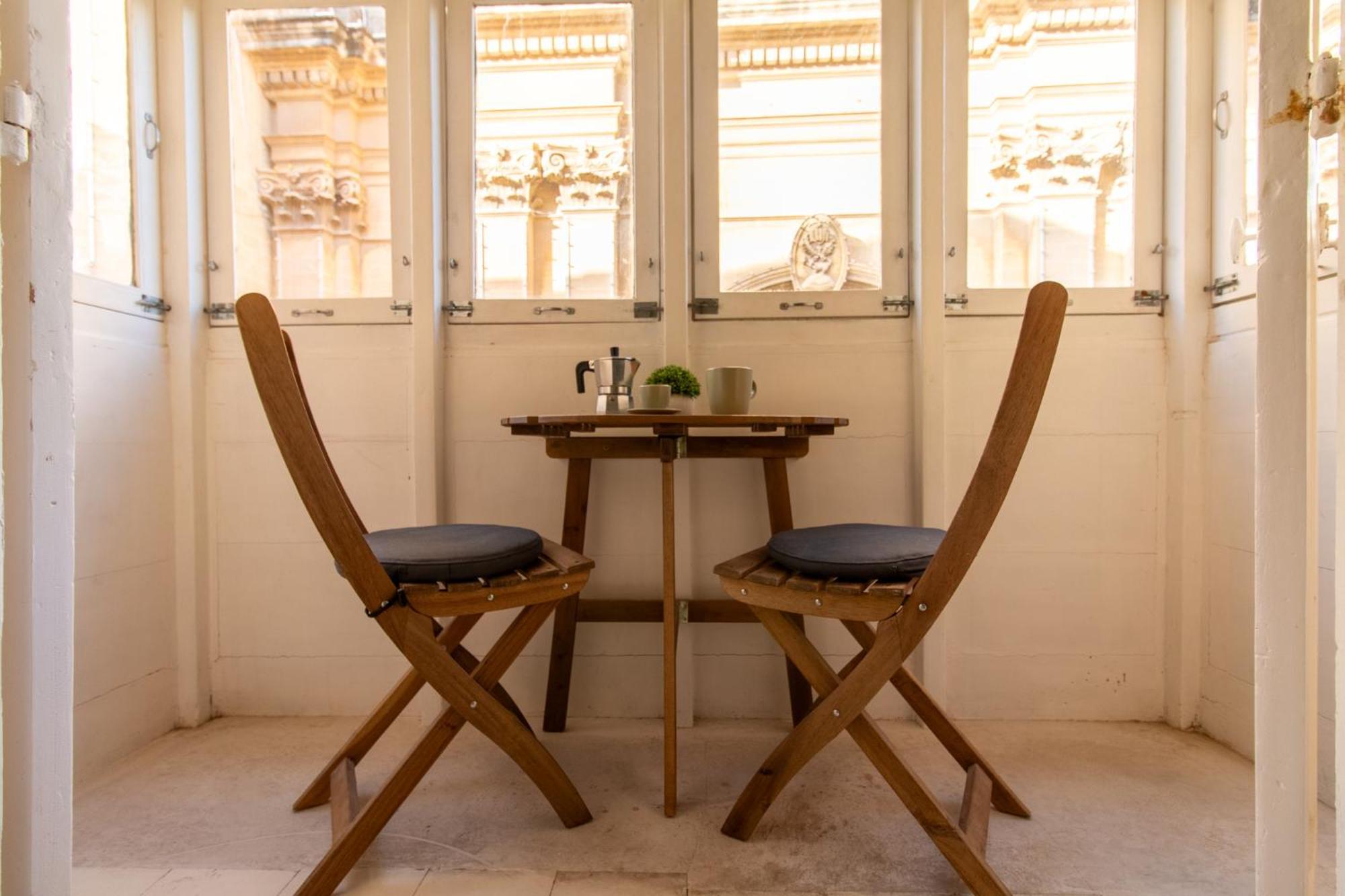 Aparthotel 15 Main Gate Birgu Esterno foto