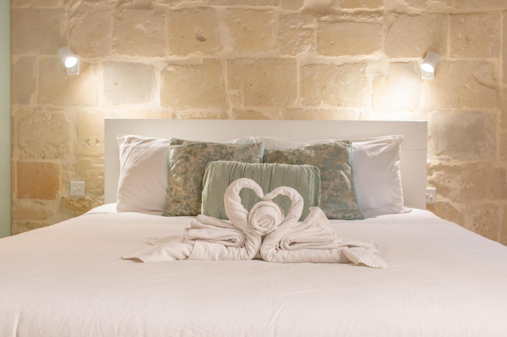 Aparthotel 15 Main Gate Birgu Esterno foto